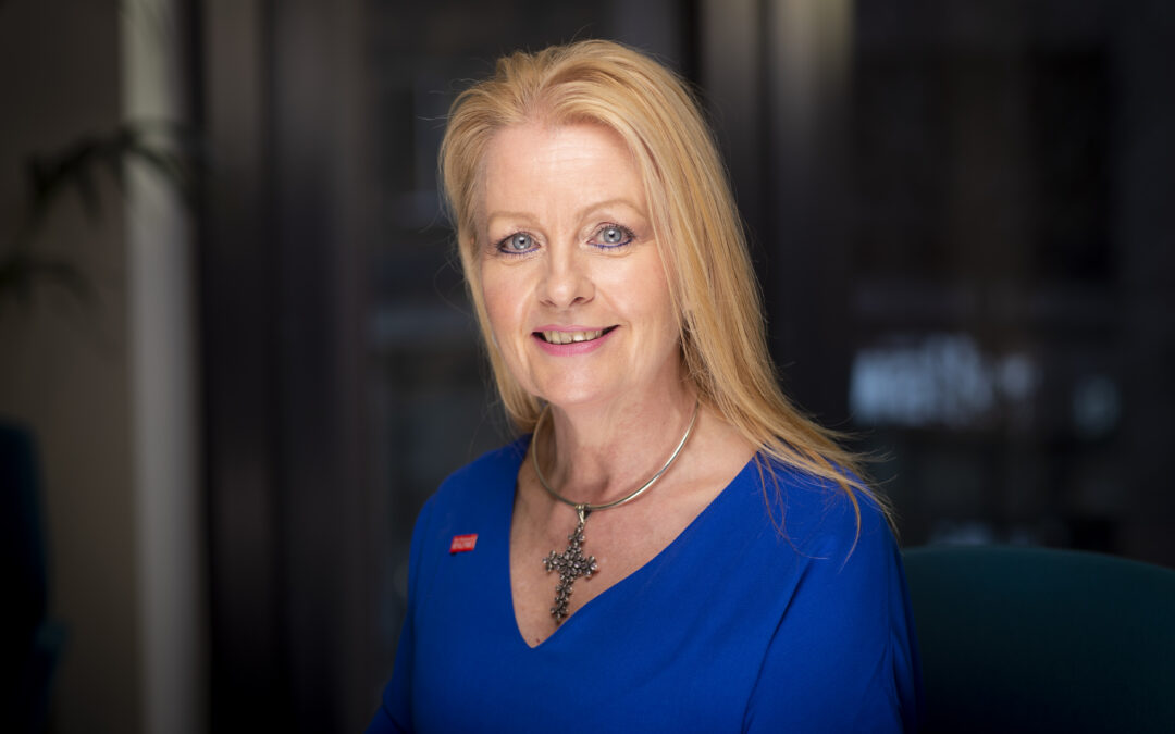 “People seem to think construction is digging holes; they don’t realise the vast array of careers in the industry” – Karen Brookes, Sir Robert McAlpine